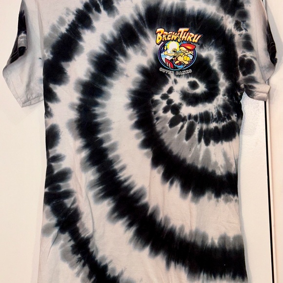 NWOT short sleeve t-shirt Brew Thru in Outer Banks - Picture 2 of 16